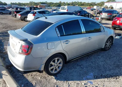 2010 Nissan Sentra 2.0Sr из США, поврежденный, VIN 3N1AB6AP4AL631130